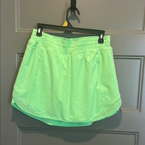 Lululemon Hotty Hot Skirt- Scream Green sz 10